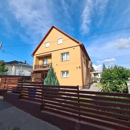 Katalin Apartmanház Miskolc Exterior foto