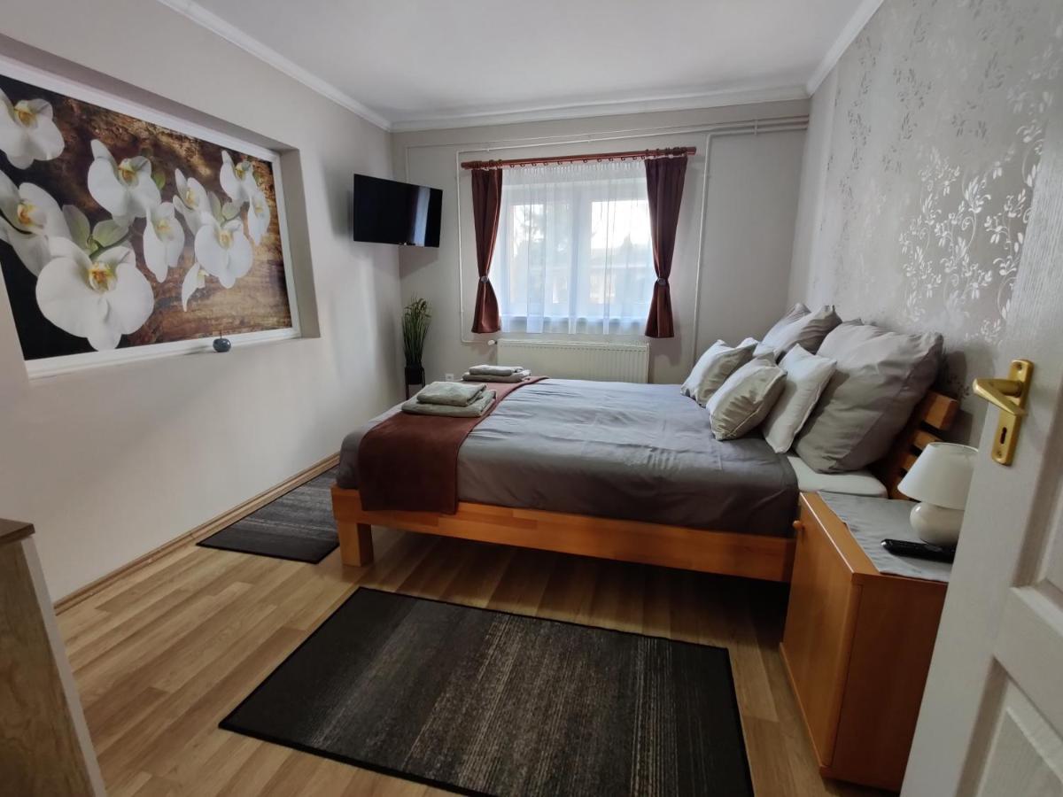Katalin Apartmanház Miskolc Exterior foto