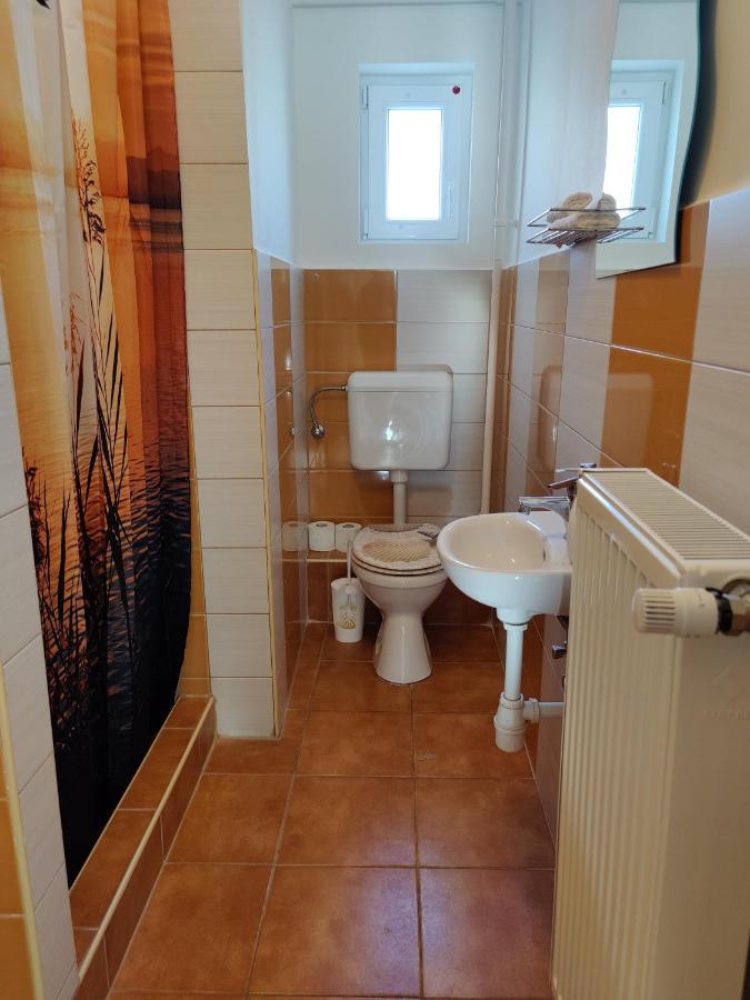 Katalin Apartmanház Miskolc Exterior foto